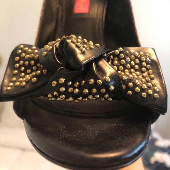 Women’s Betsy Johnson Heels size 7M - Picture 2 of 7